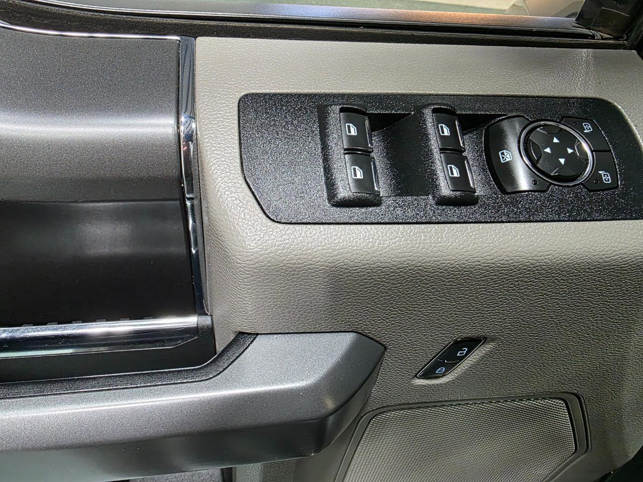 Used 2019 Ford F150 XLT w/ Equipment Group 302A Luxury image 18