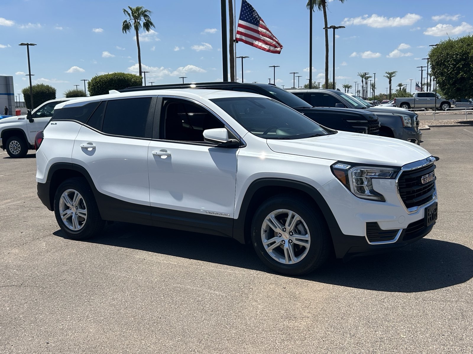 Certified 2024 GMC Terrain SLE FWD image 7