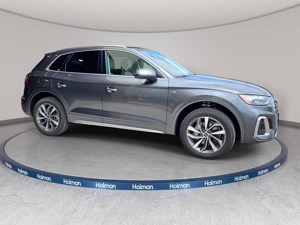Used 2023 Audi Q5 2.0T Premium w/ Convenience Package AWD/4WD image 5