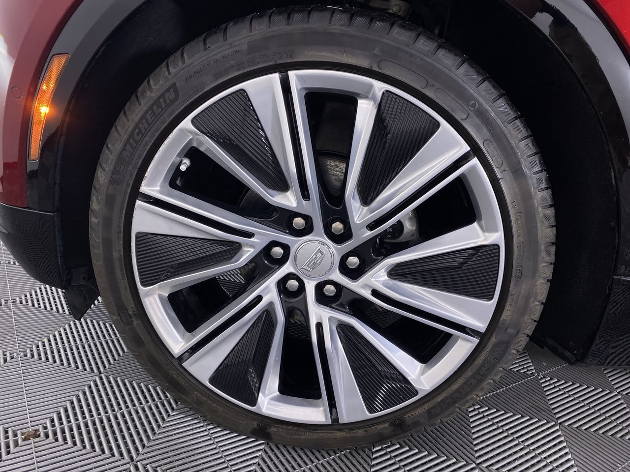 Certified 2024 Cadillac Lyriq Sport w/ LPO, Floor Liner Package AWD/4WD image 16