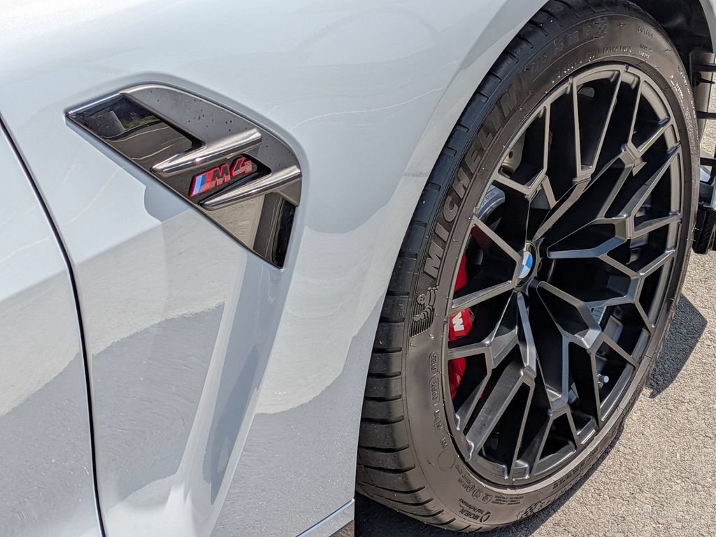 Certified 2025 BMW M4 CS AWD/4WD image 35