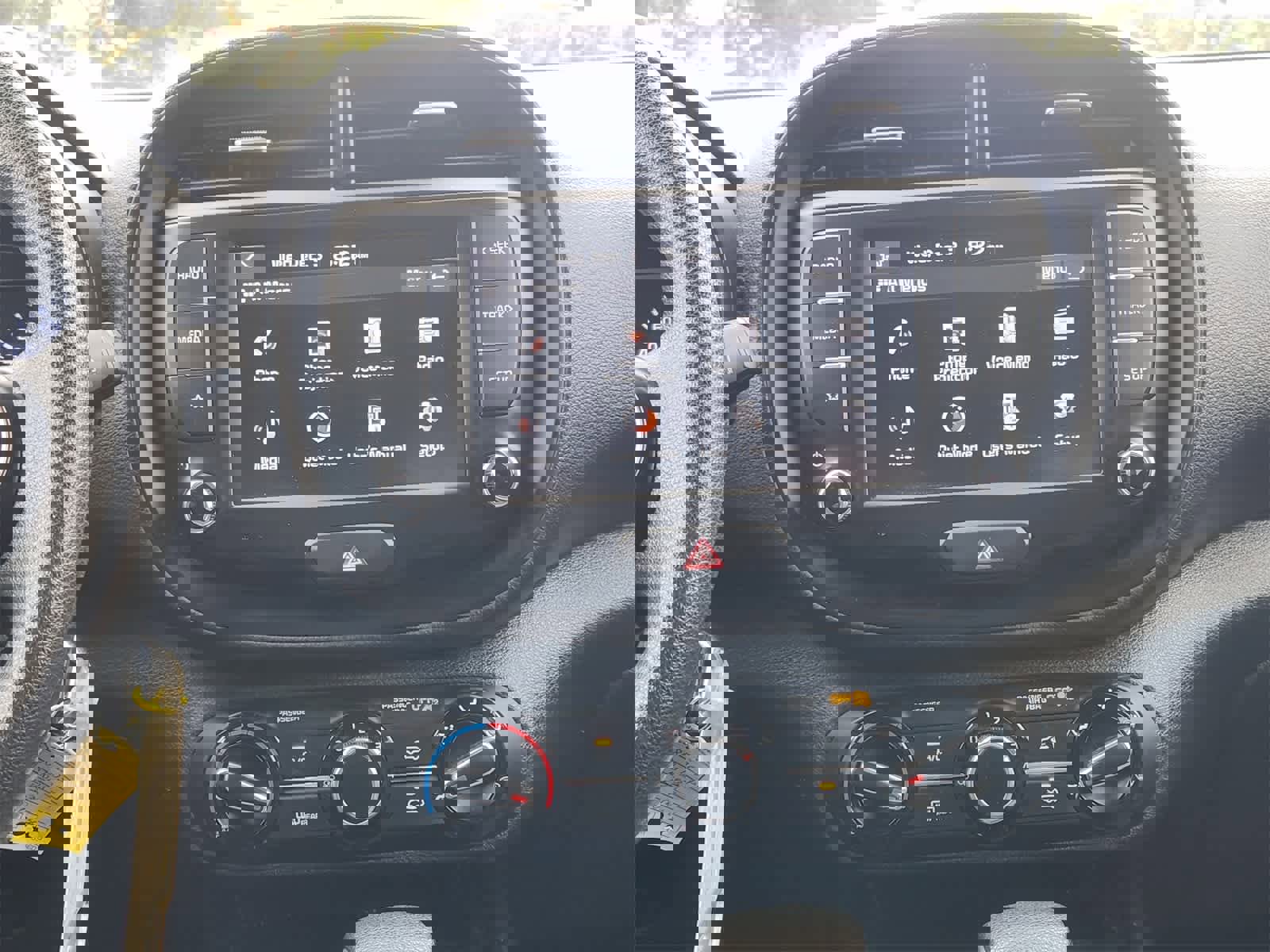 Certified 2022 Kia Soul LX w/ Technology Package image 17