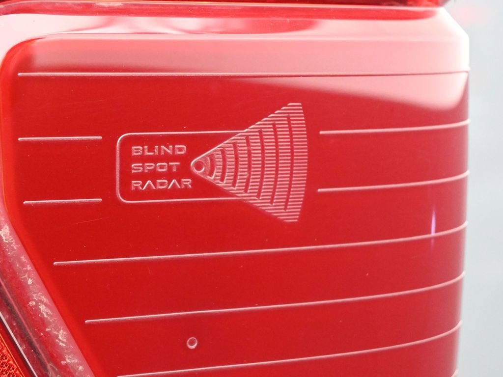 Used 2020 Ford F250 Lariat w/ Lariat Ultimate Package image 11