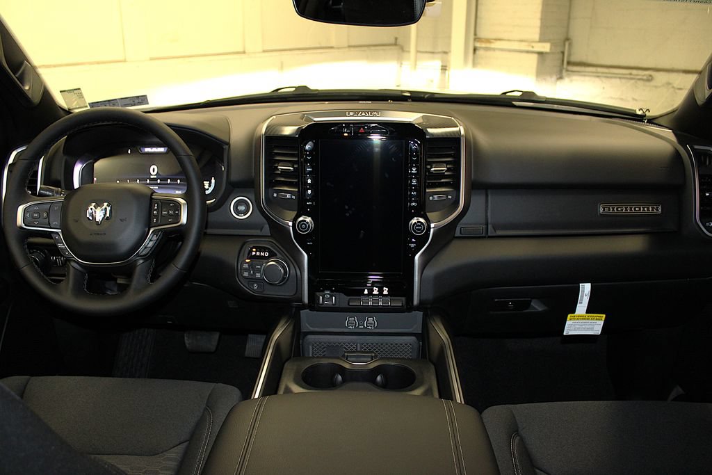 New 2026 RAM 1500 Big Horn AWD/4WD image 9
