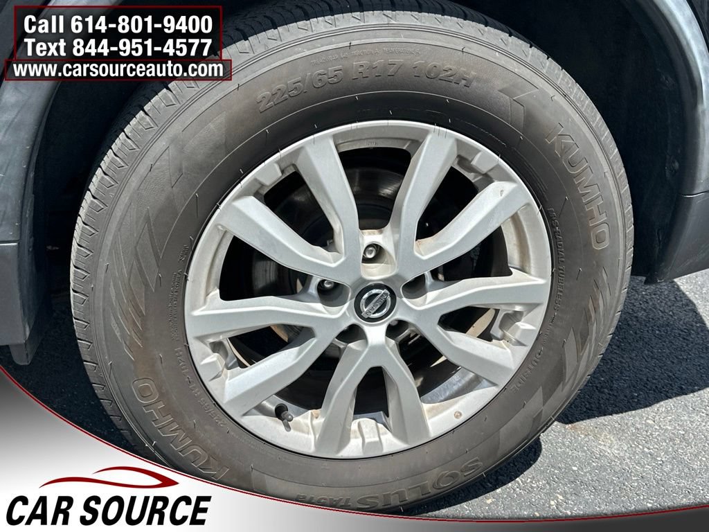 Used 2018 Nissan Rogue SV AWD/4WD image 19