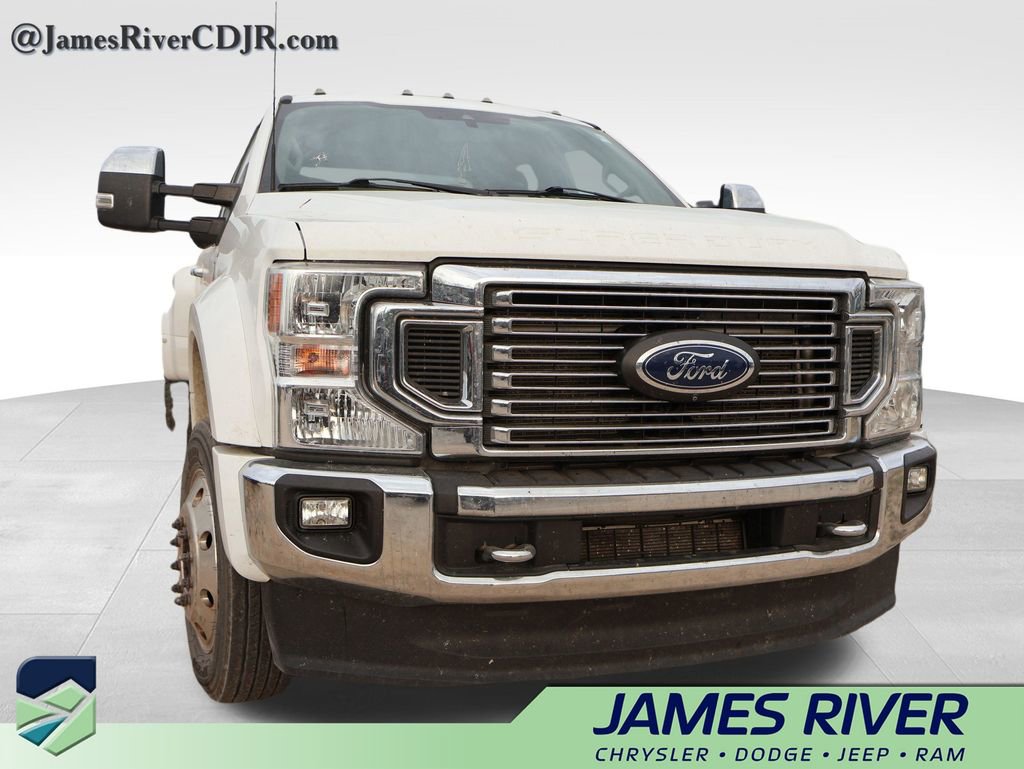 Used 2022 Ford F450 XLT w/ XLT Premium Package image 8