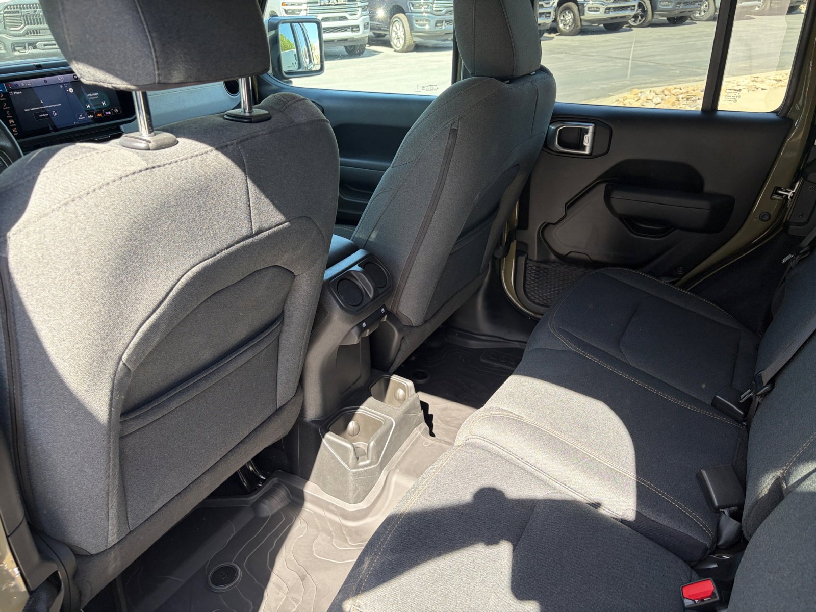 Used 2025 Jeep Wrangler Sport AWD/4WD image 24