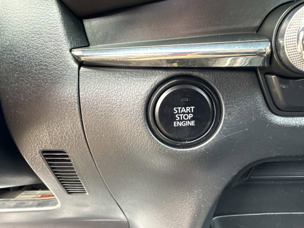 Used 2020 MAZDA CX-30 AWD w/ Premium Package image 36