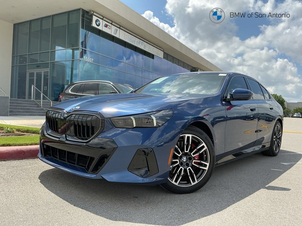 Used 2025 BMW 530i w/ M Sport Package RWD video 1