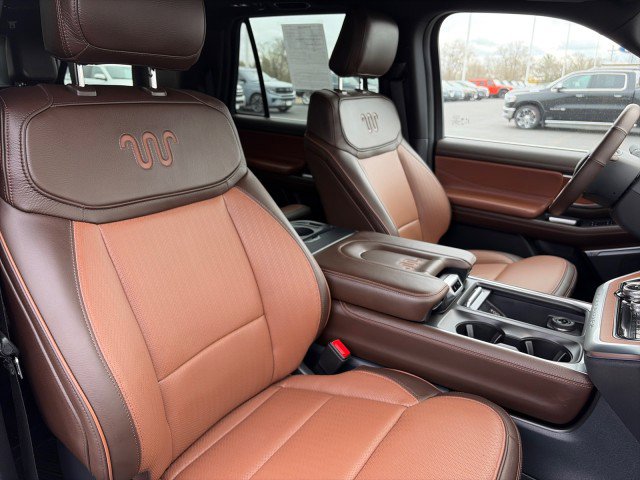 Used 2025 Ford Expedition Max King Ranch AWD/4WD image 22