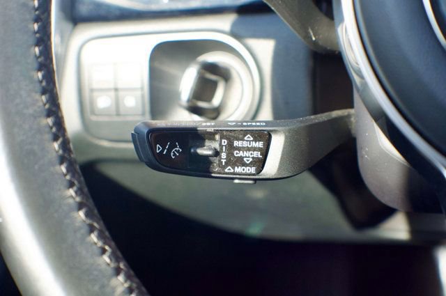 Used 2023 Porsche Cayenne image 24