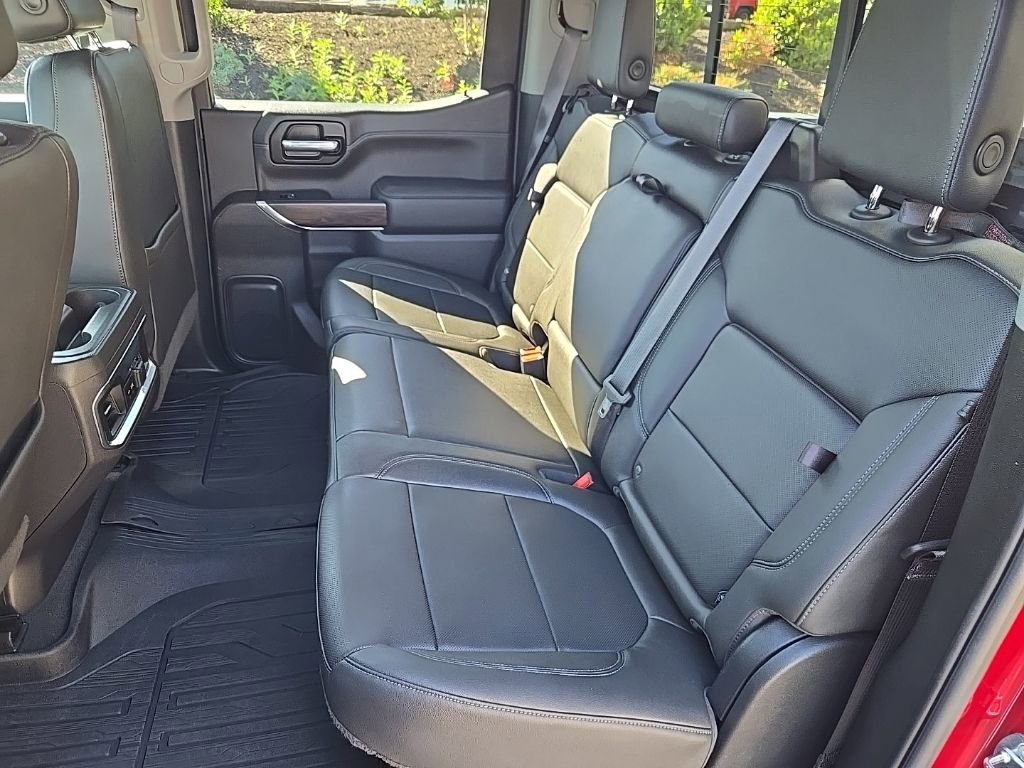 Used 2021 GMC Sierra 1500 SLT w/ SLT Premium Package AWD/4WD image 45