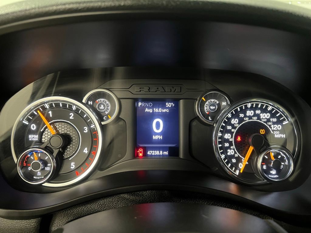 Used 2022 RAM 2500 Tradesman w/ Chrome Appearance Group image 27