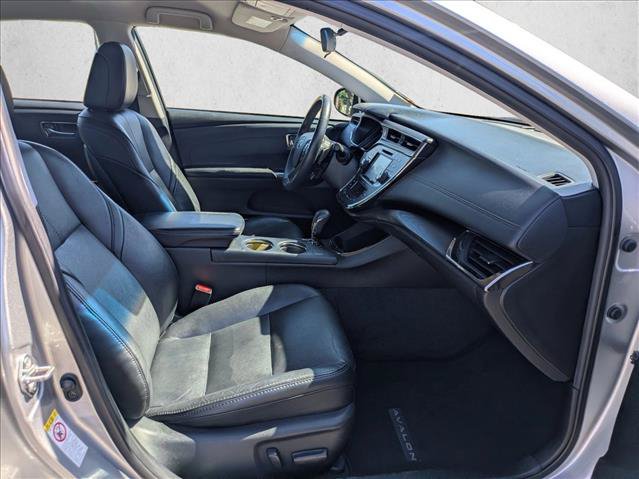 Used 2017 Toyota Avalon XLE FWD image 28