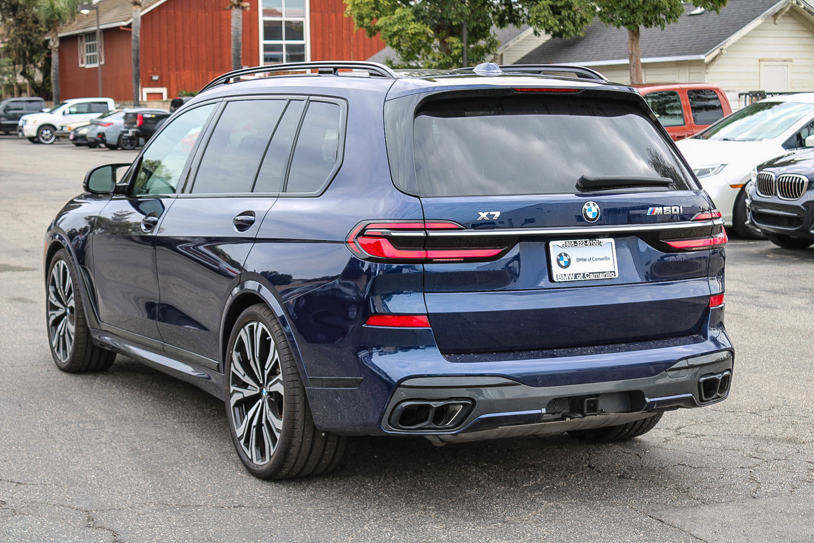 Used 2023 BMW X7 M60i w/ Executive Package image 4