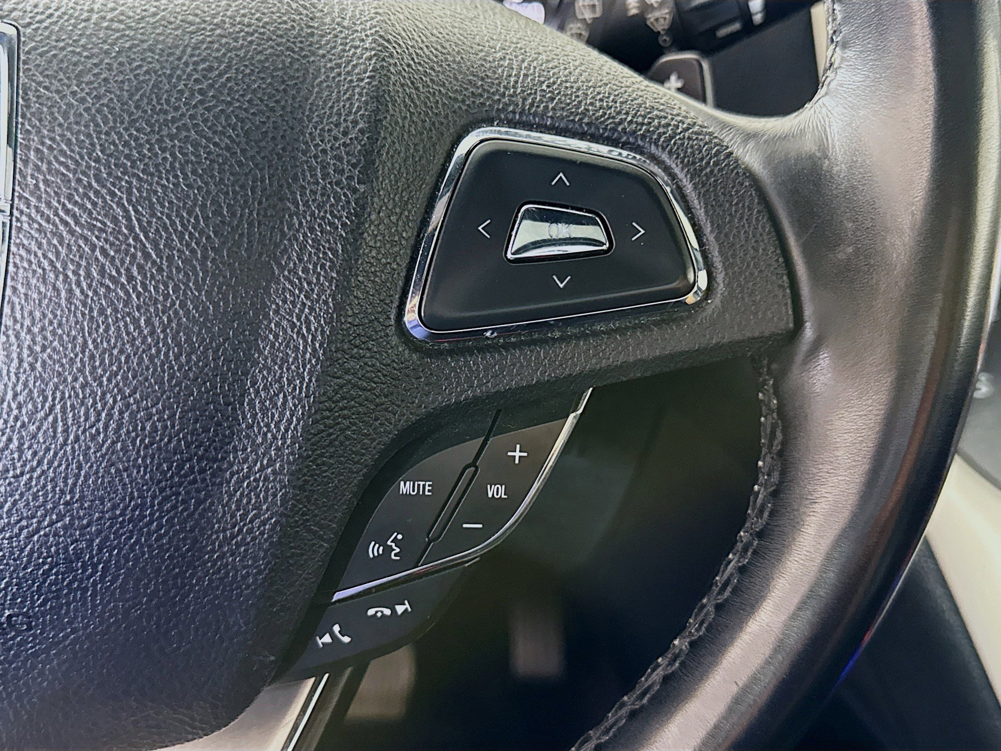 Used 2017 Lincoln MKC Reserve w/ Lincoln MKC Climate Package image 15