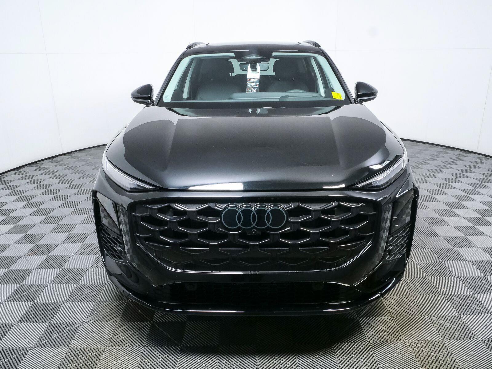 New 2026 Audi Q3 quattro 2.0T AWD/4WD image 36