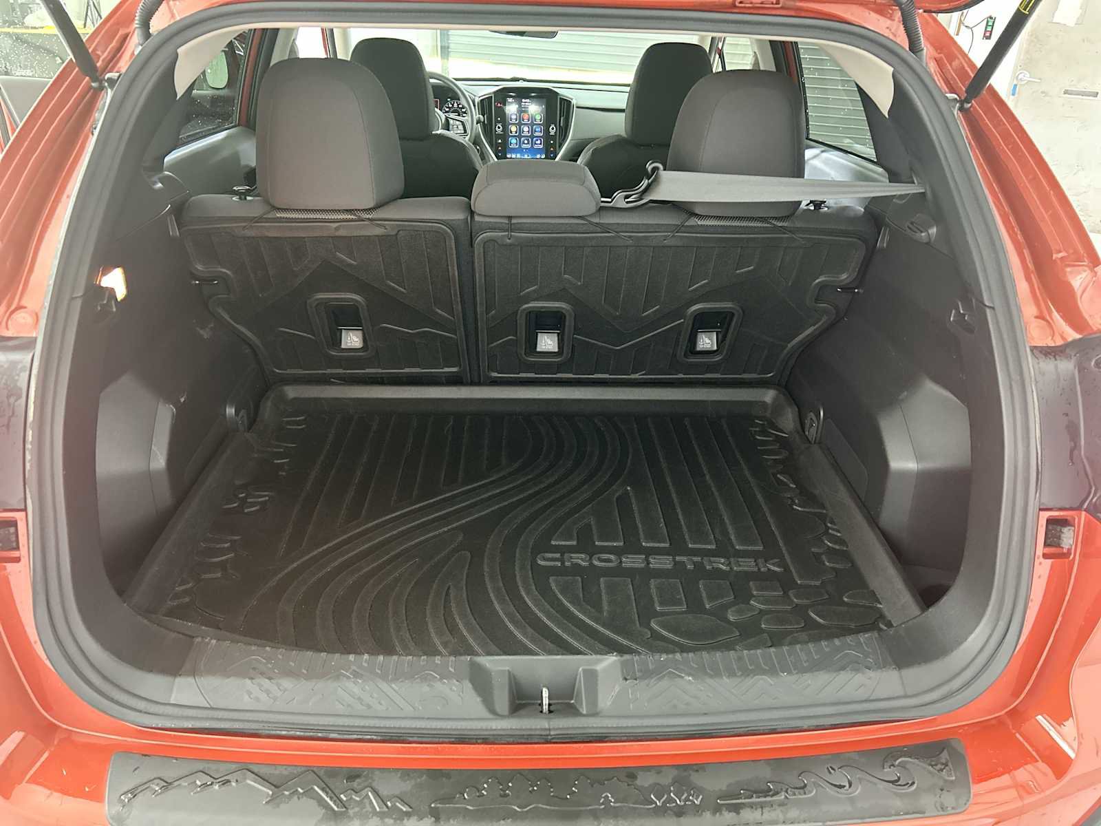 Used 2024 Subaru Crosstrek 2.0i Premium w/ Popular Package #3 image 19