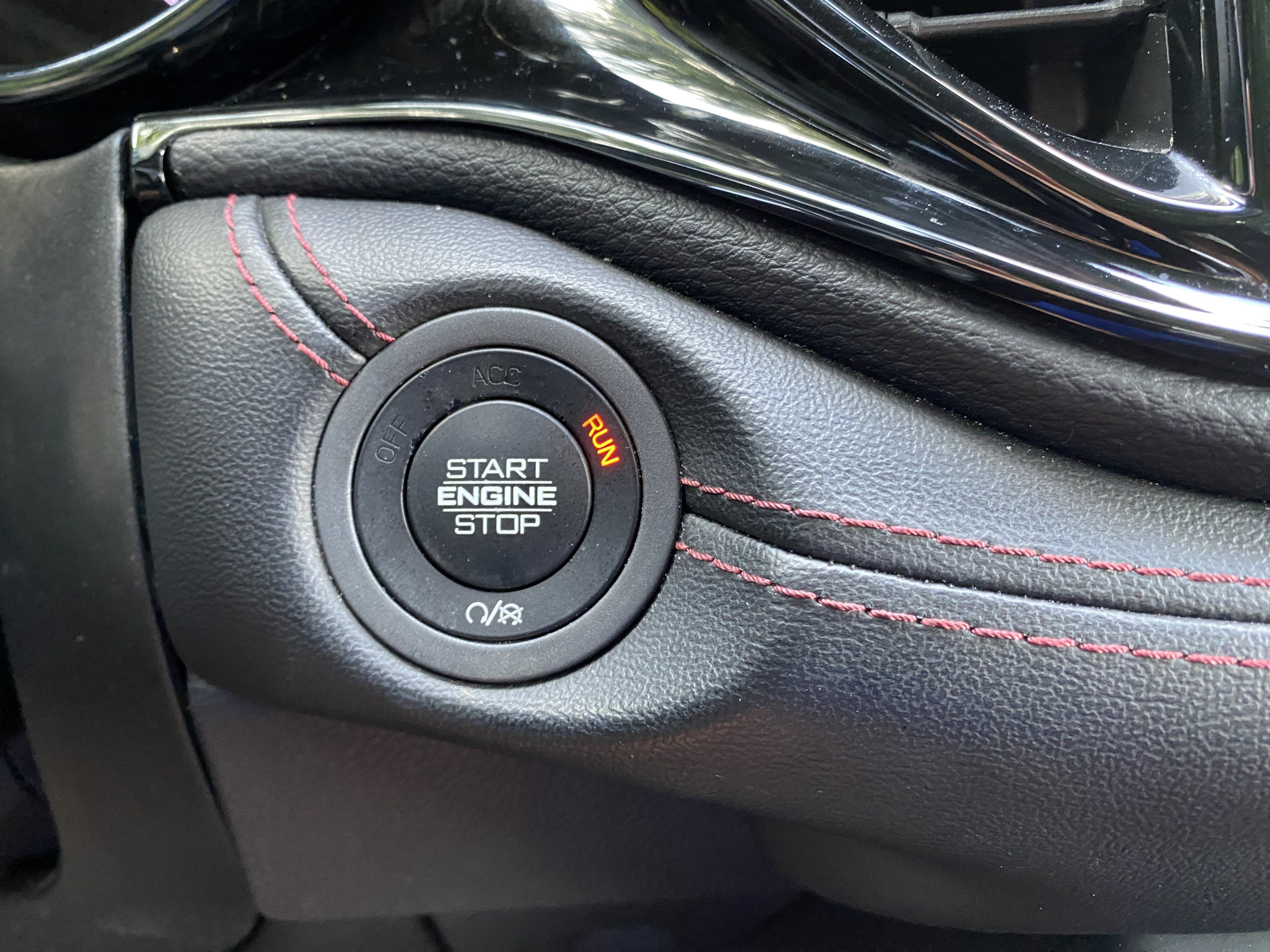 Used 2022 Dodge Durango R/T w/ Blacktop Package AWD/4WD image 27