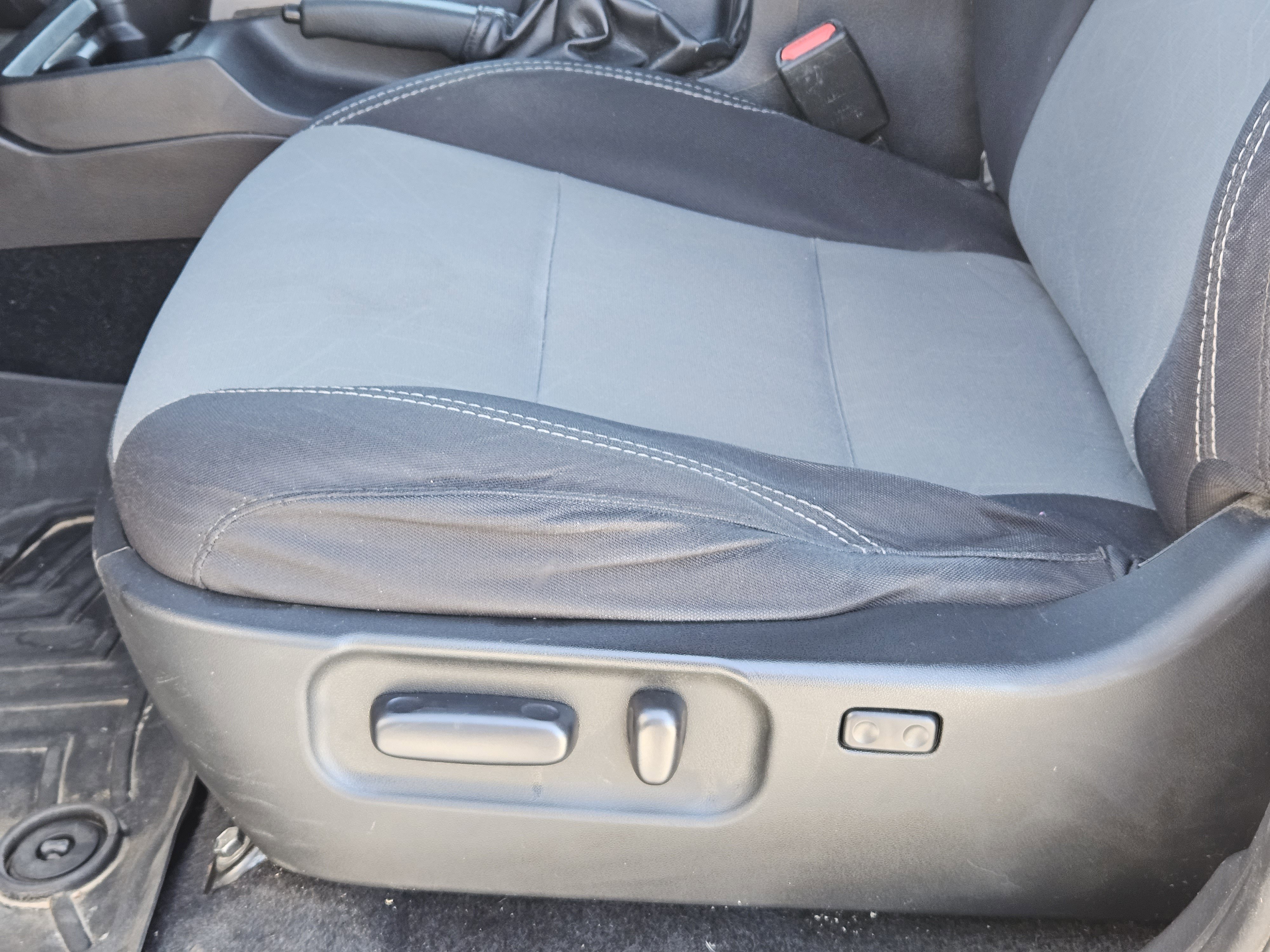 Used 2021 Toyota Tacoma TRD Off-Road w/ Technology Package image 26