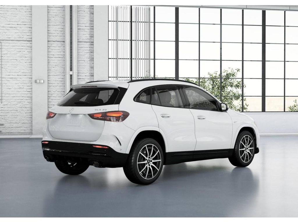 New 2026 Mercedes-Benz GLA 35 AMG 4MATIC image 21
