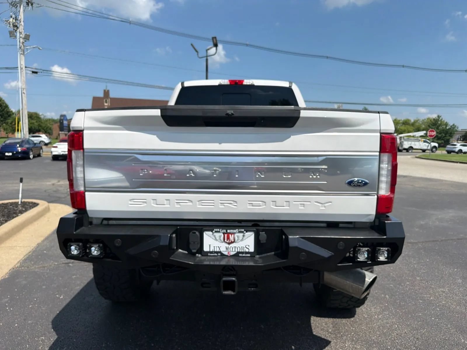 Used 2017 Ford F250 Platinum w/ Platinum Ultimate Package AWD/4WD image 6