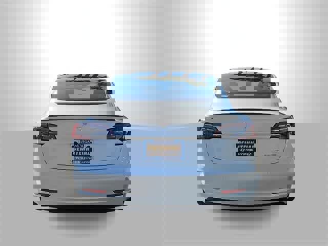 Used 2022 Tesla Model 3 Performance image 7