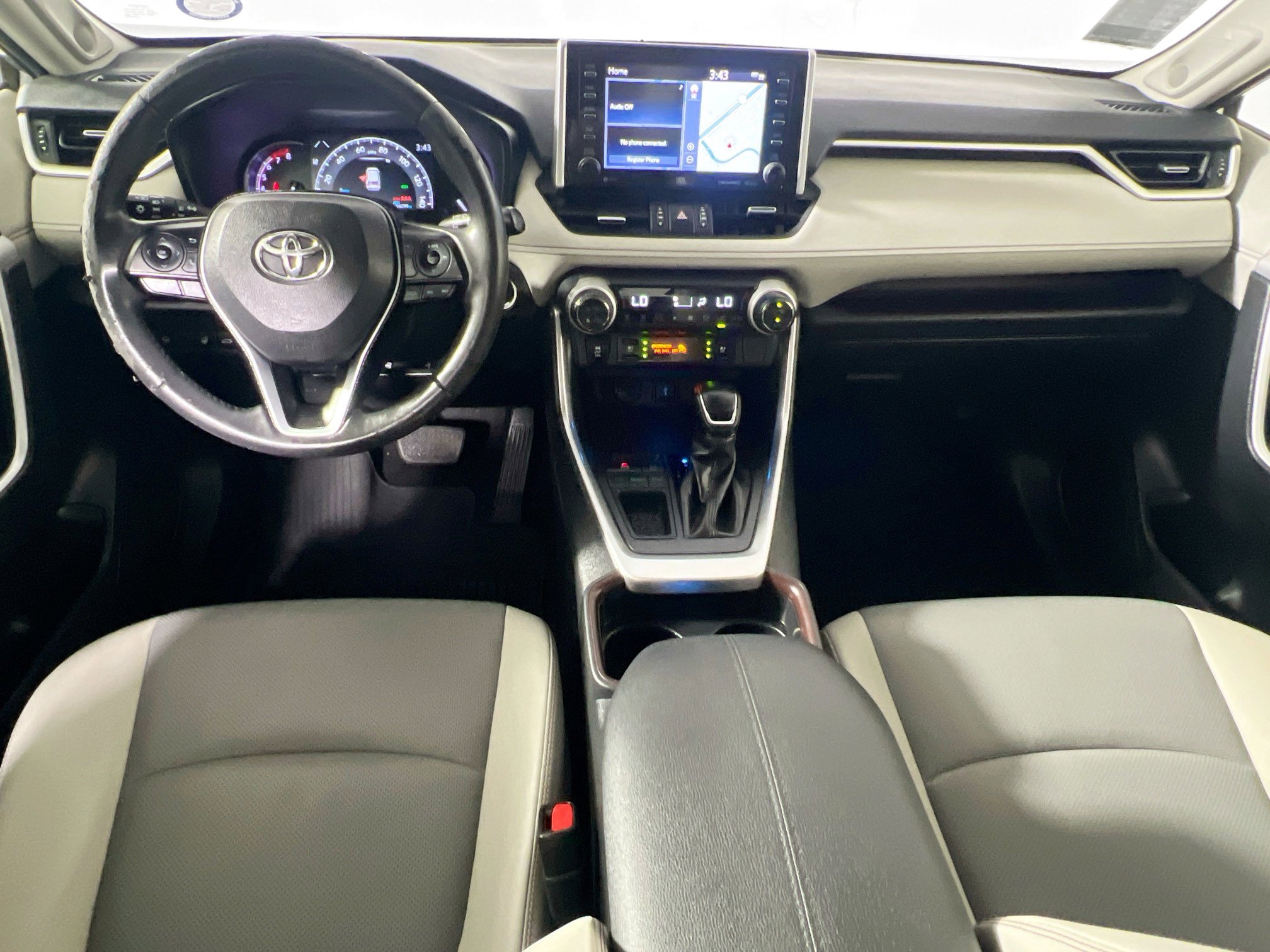 Used 2021 Toyota RAV4 Limited image 30