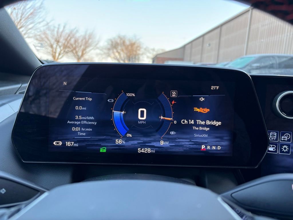 Used 2025 Chevrolet Equinox EV RS image 30