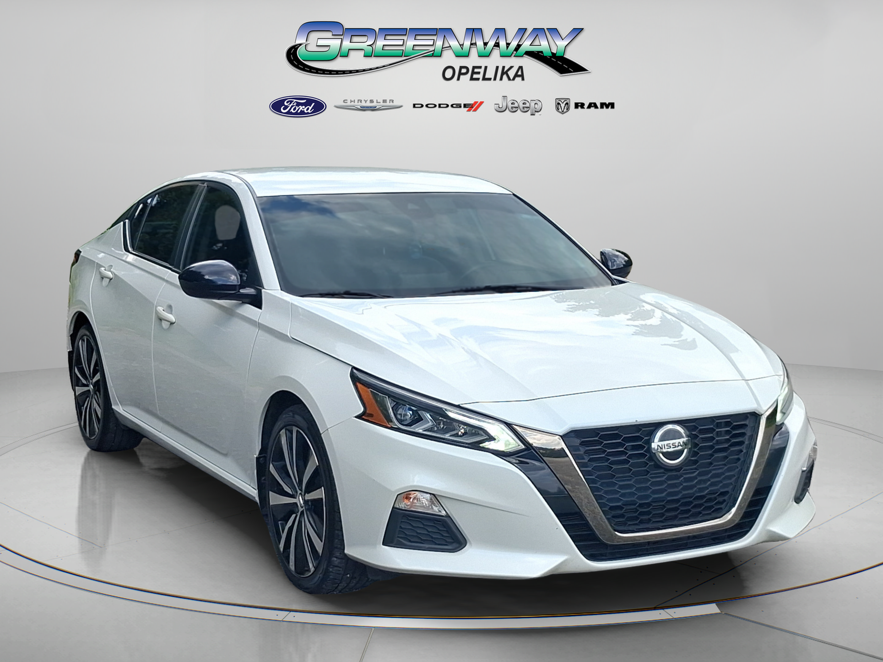 Used 2022 Nissan Altima 2.5 SR