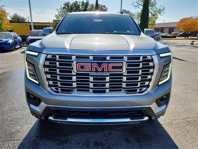 New 2026 GMC Yukon XL Denali w/ Sun & Power Step Package image 9