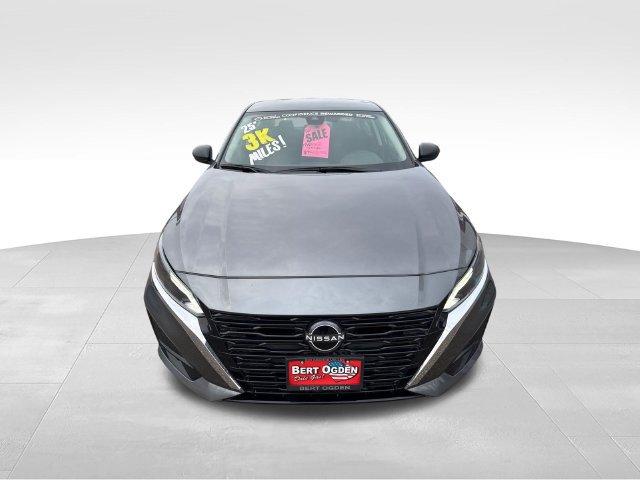 Certified 2025 Nissan Altima 2.5 S FWD image 2