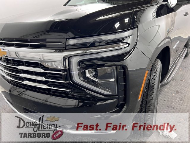 New 2026 Chevrolet Suburban LT w/ Comfort Package image 12