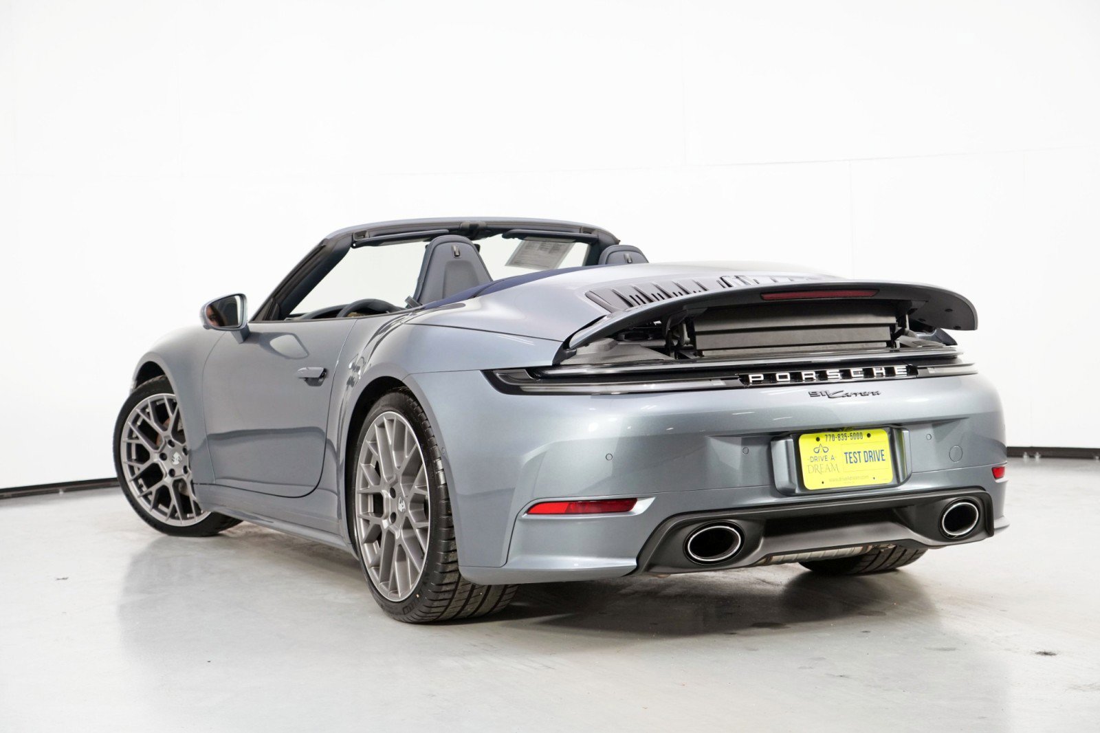 Used 2025 Porsche 911 Carrera image 55