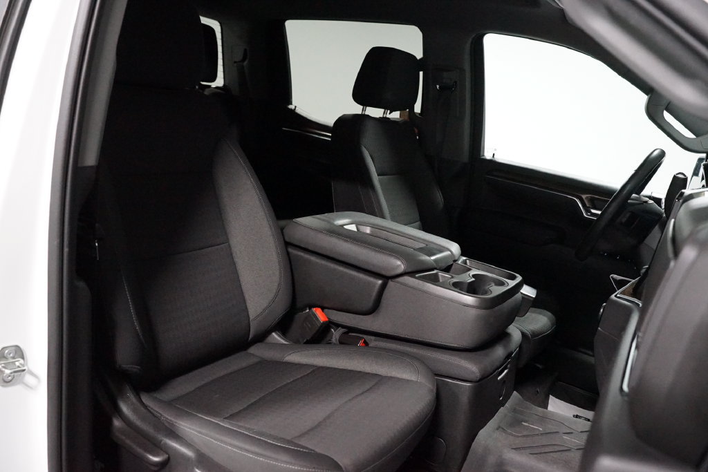 Used 2023 Chevrolet Silverado 1500 LT AWD/4WD image 25