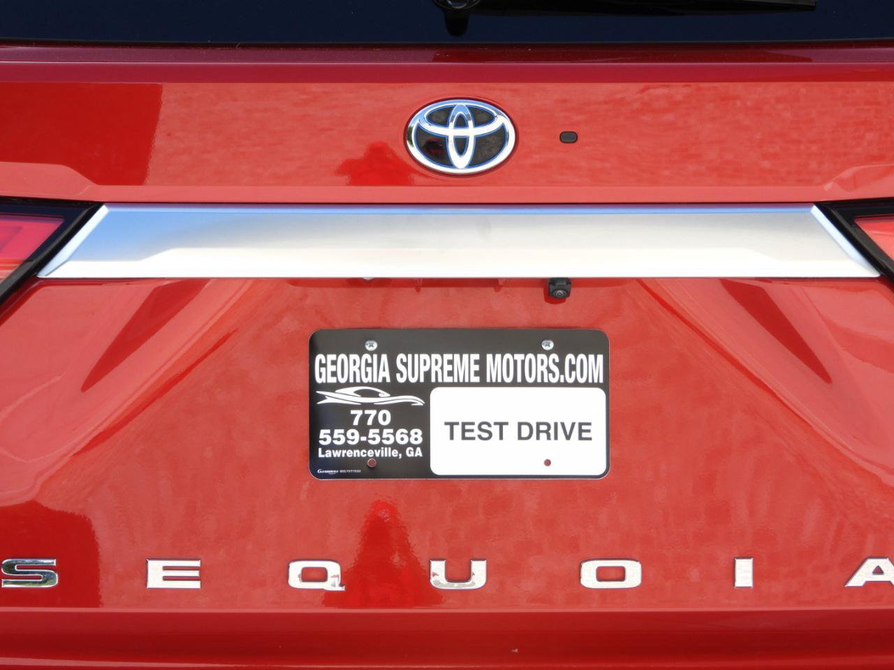 Used 2023 Toyota Sequoia Capstone AWD/4WD image 33