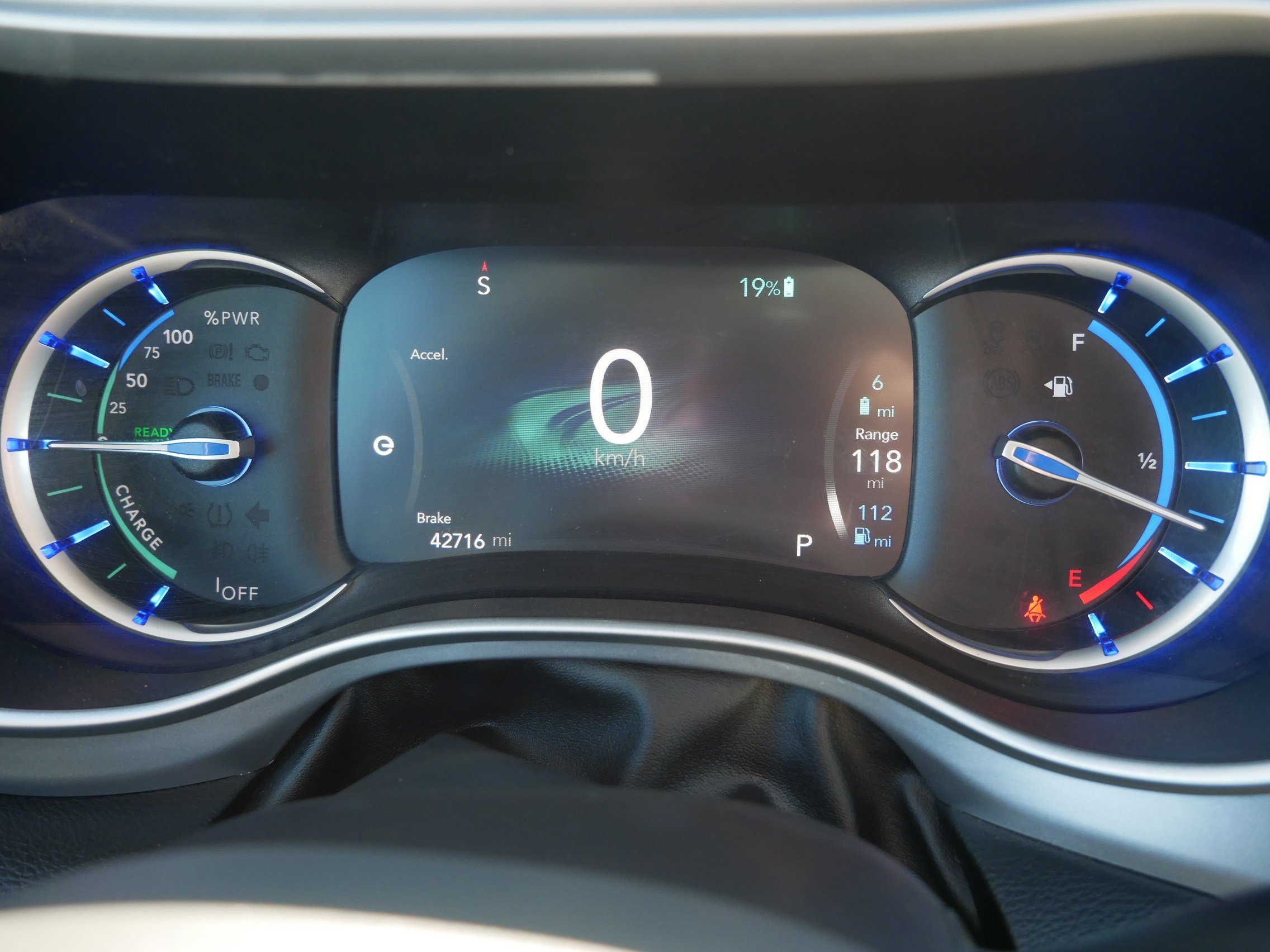 Used 2018 Chrysler Pacifica Touring Plus image 21