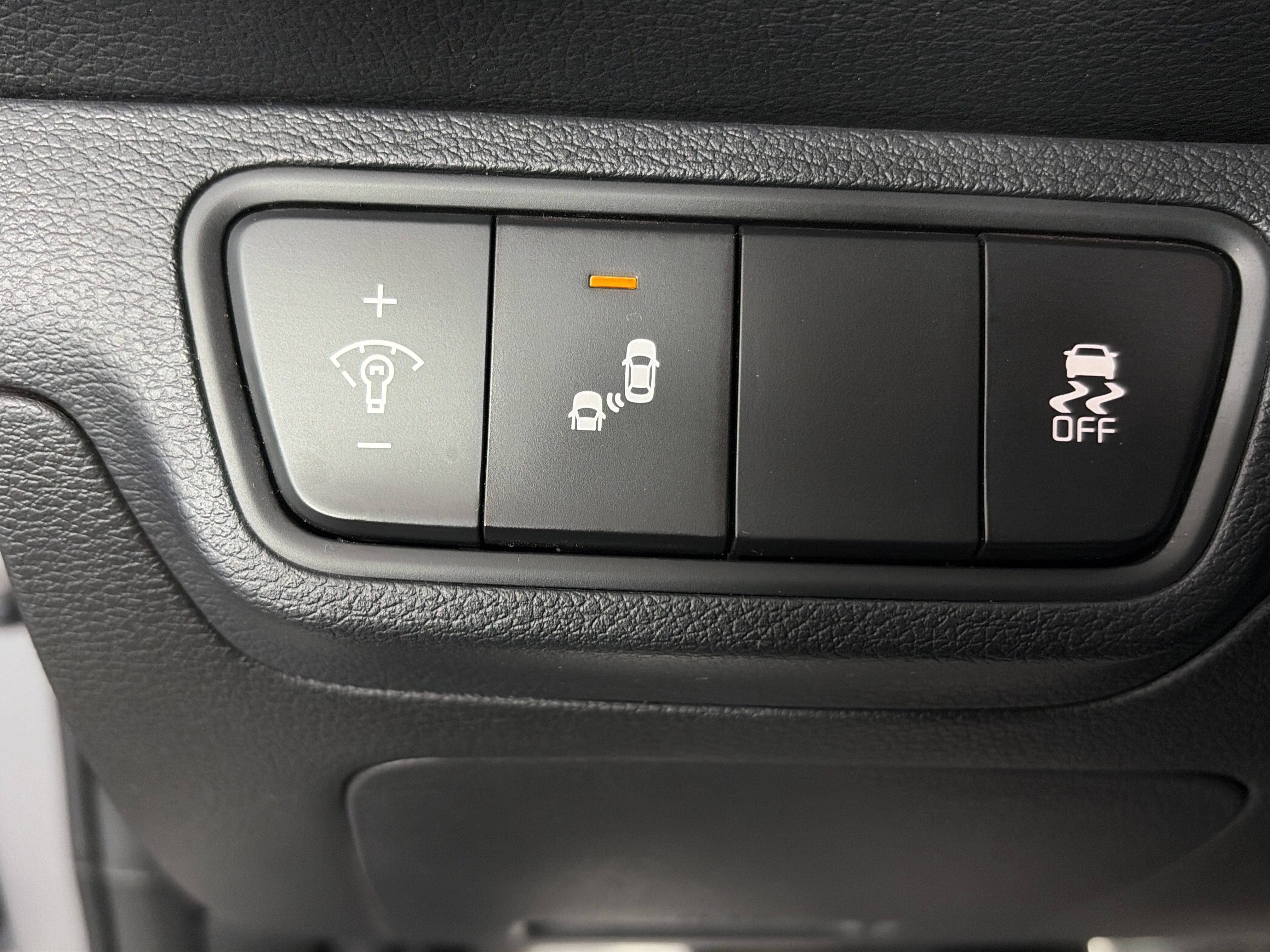 Certified 2023 Kia Forte GT-Line FWD image 32