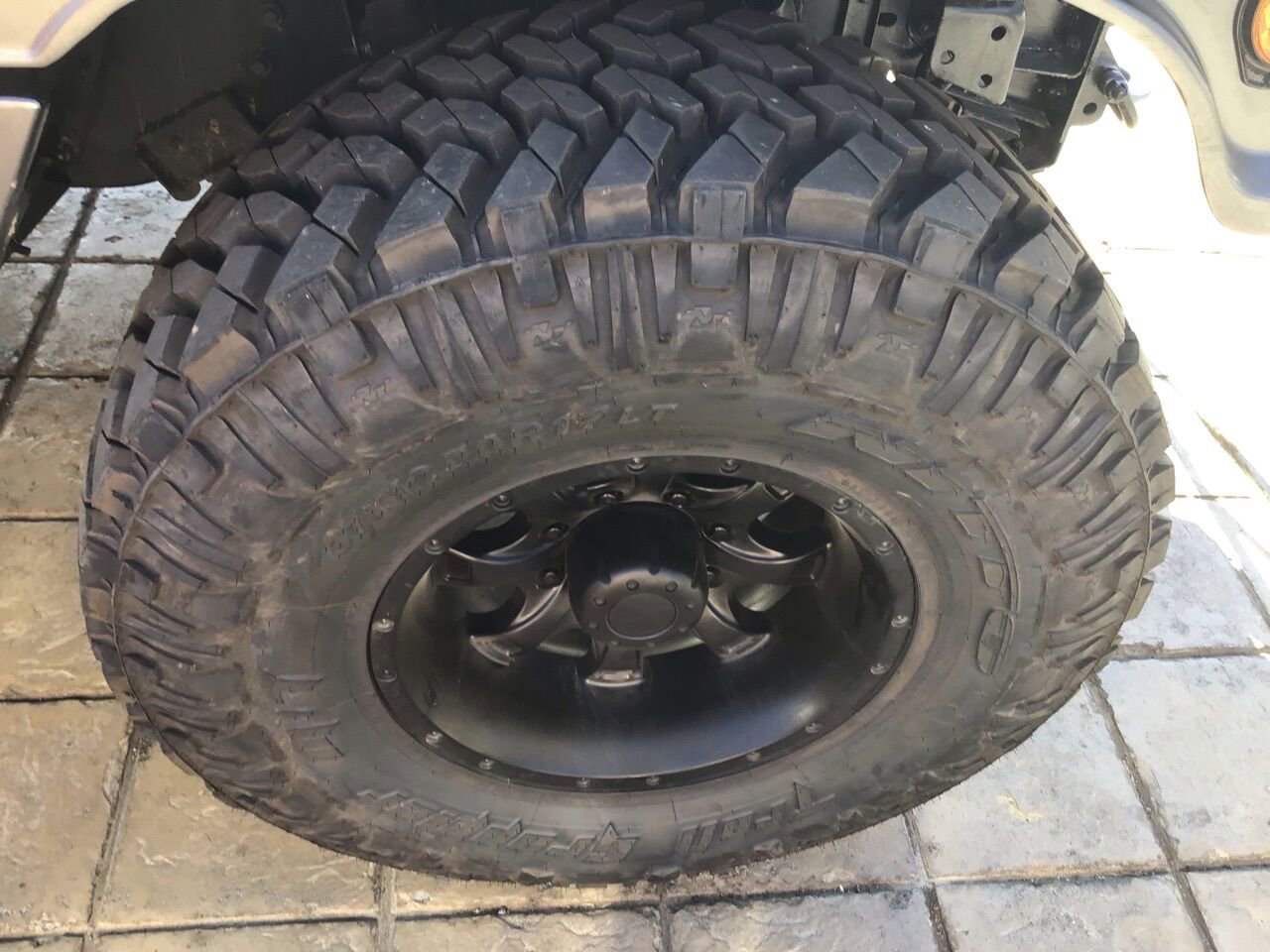 Used 1993 HUMMER H1 4-Door Hard Top image 16