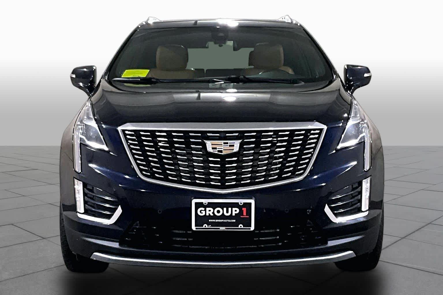 Used 2021 Cadillac XT5 Premium Luxury AWD/4WD image 3