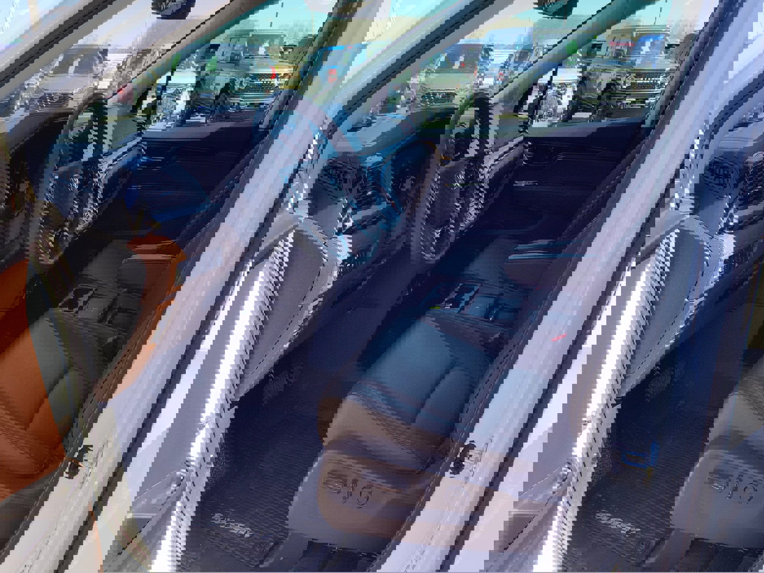 Used 2026 Honda Odyssey Touring image 9