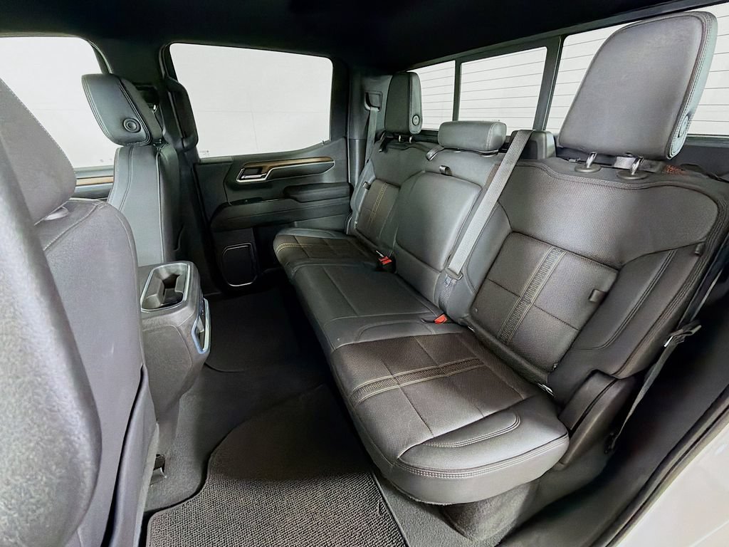 Used 2022 Chevrolet Silverado 1500 High Country w/ Z71 Off-Road Package AWD/4WD image 19