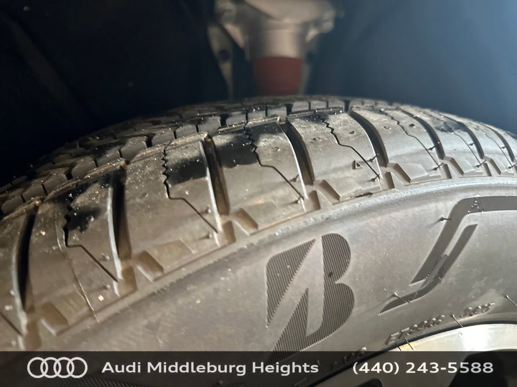 Used 2025 Audi Q5 Premium Plus w/ Premium Plus image 30