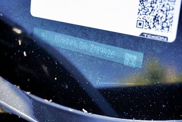 Used 2020 GMC Acadia SLT image 37