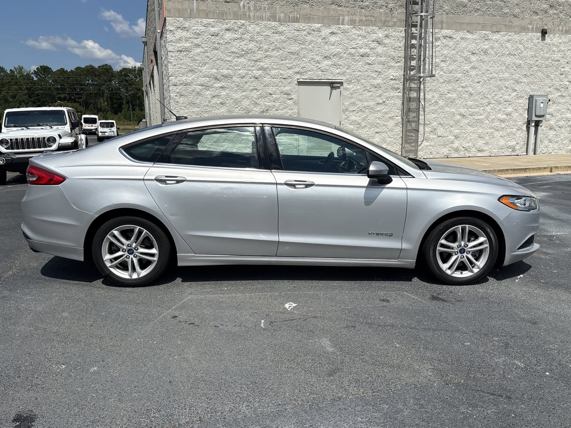Certified 2018 Ford Fusion S FWD image 25
