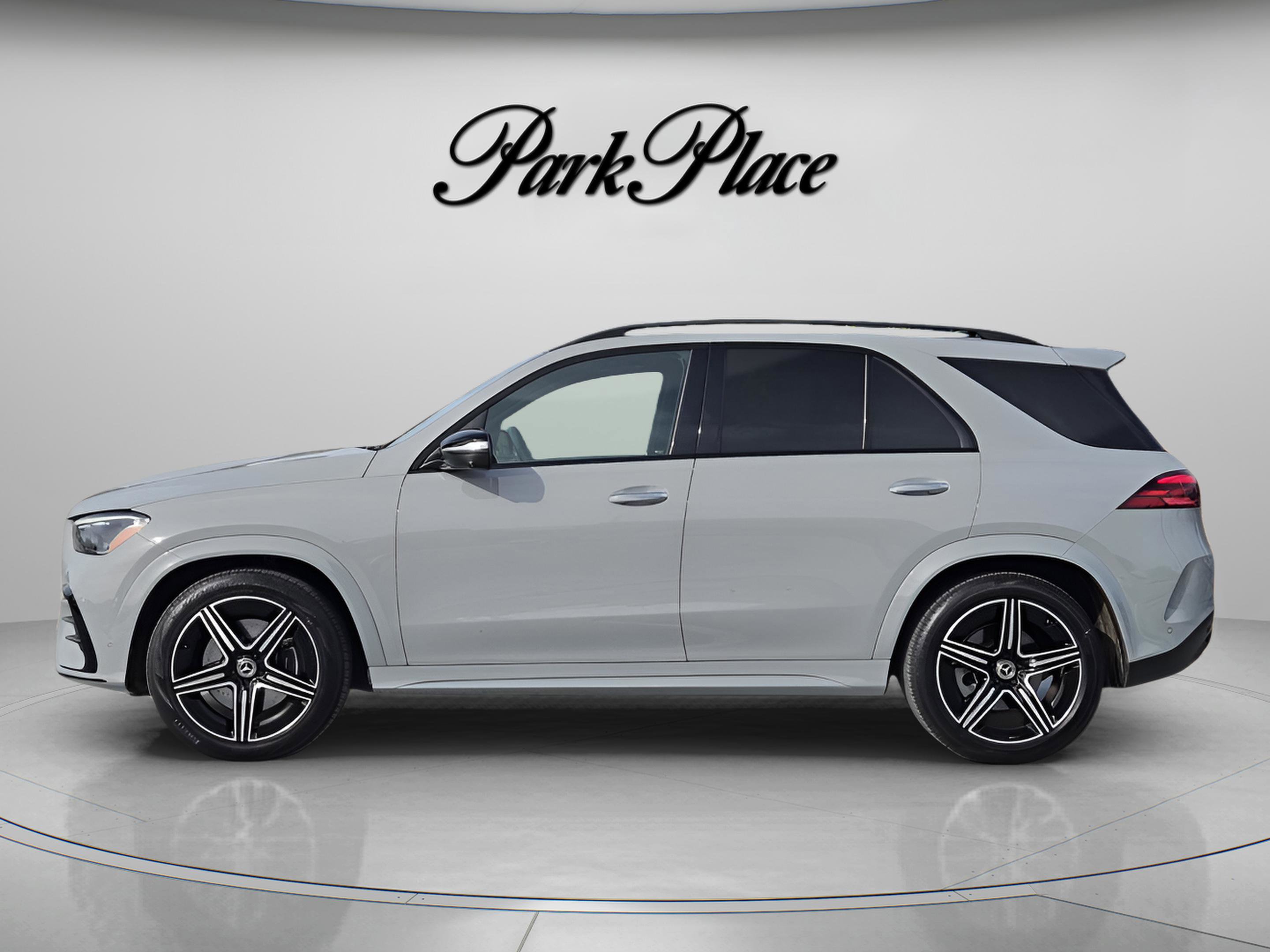 Certified 2025 Mercedes-Benz GLE 450 GLE 450 video 2