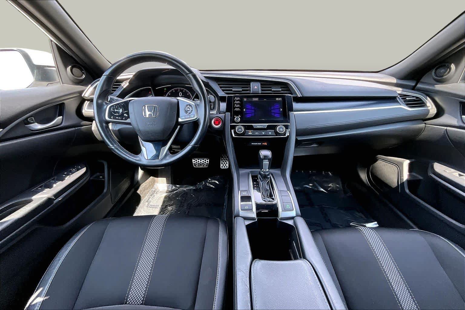 Used 2019 Honda Civic Sport image 15