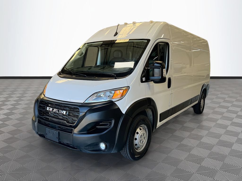 Used 2024 RAM ProMaster 2500 w/ Convenience Group FWD image 3