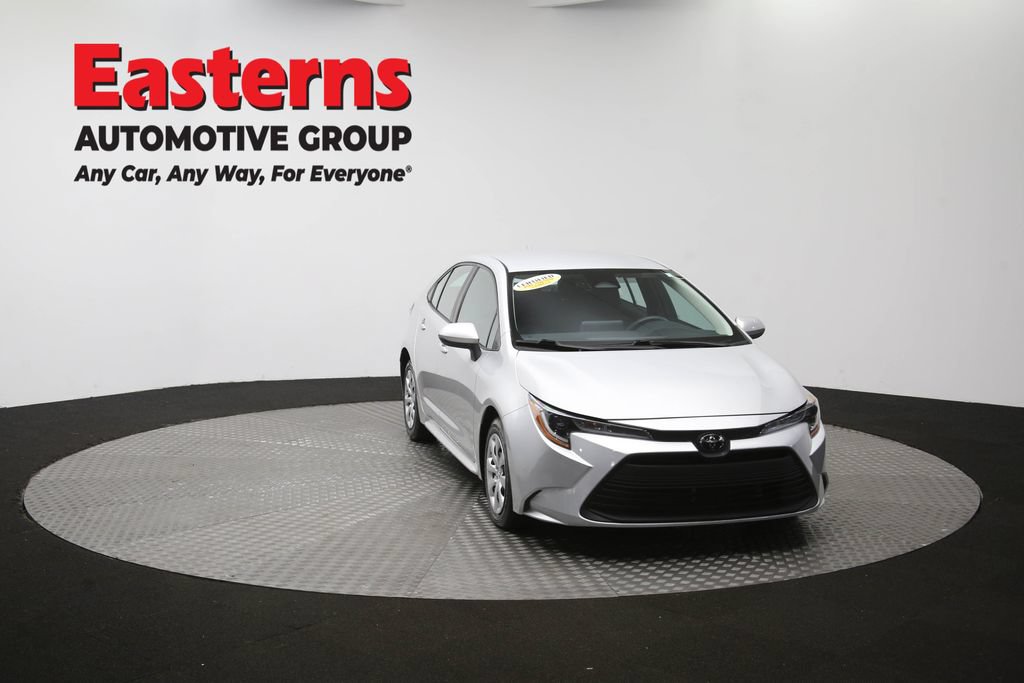Used 2024 Toyota Corolla LE FWD image 50