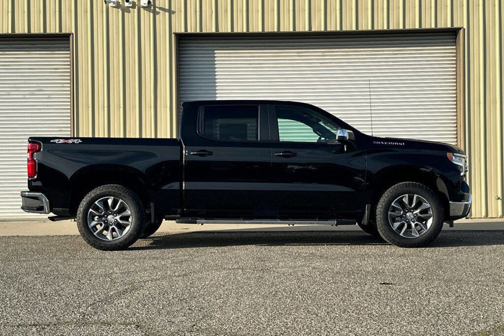 New 2026 Chevrolet Silverado 1500 LT w/ Safety Package image 8